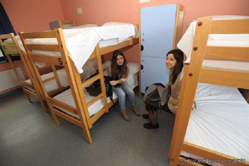 Bilbao Hostel Екстериор снимка