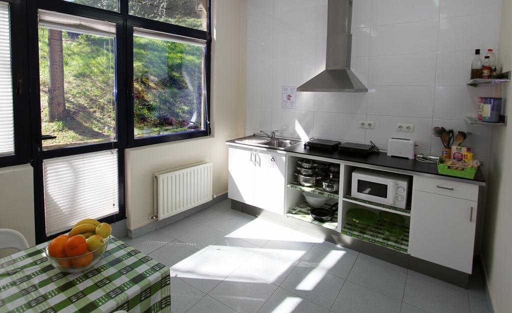 Bilbao Hostel Екстериор снимка