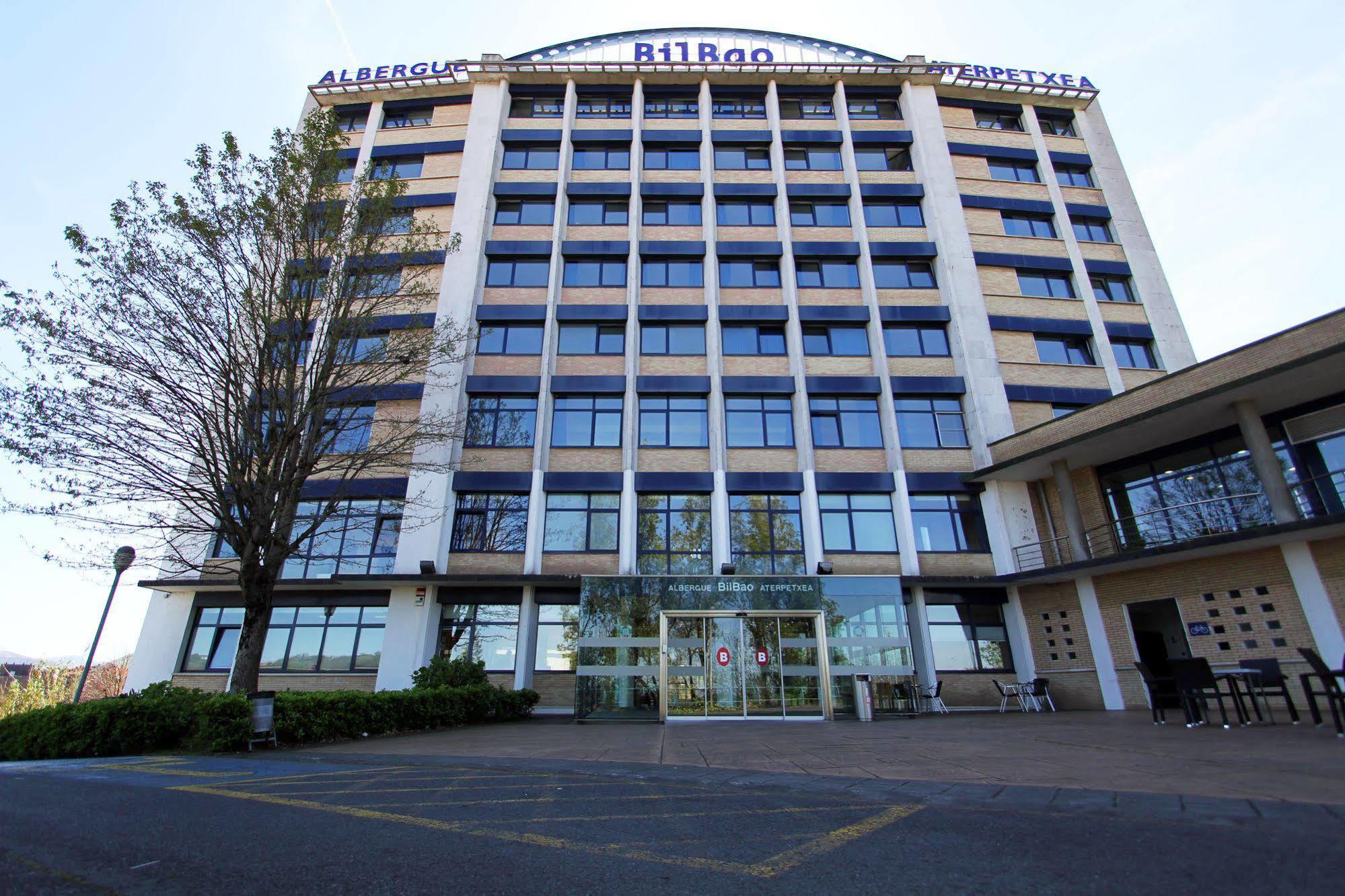 Bilbao Hostel Екстериор снимка